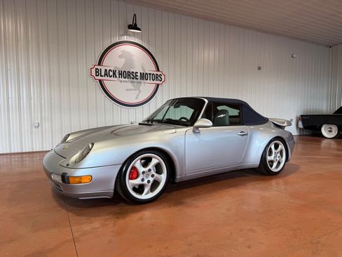 Used 1996 Porsche 911 Cabriolet image 4