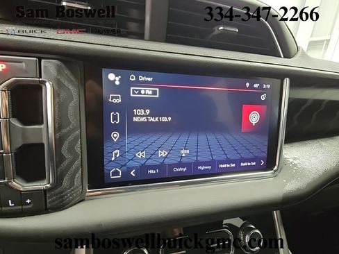 Used 2023 GMC Yukon Denali image 14