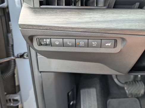 Used 2023 Nissan Ariya FWD image 36