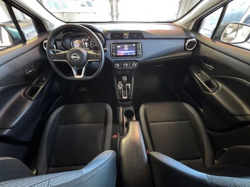 Used 2023 Nissan Versa SV image 32