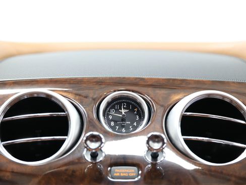 Used 2014 Bentley Flying Spur W12 AWD/4WD image 37