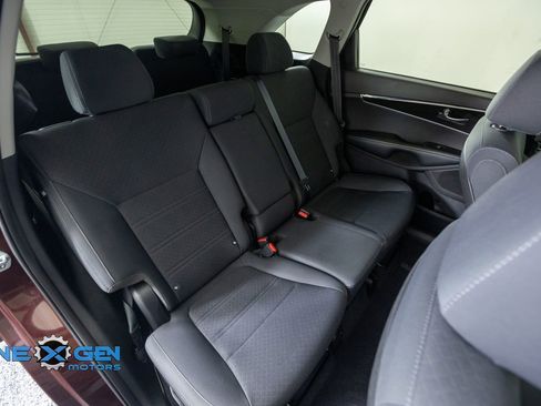 Used 2019 Kia Sorento AWD image 37