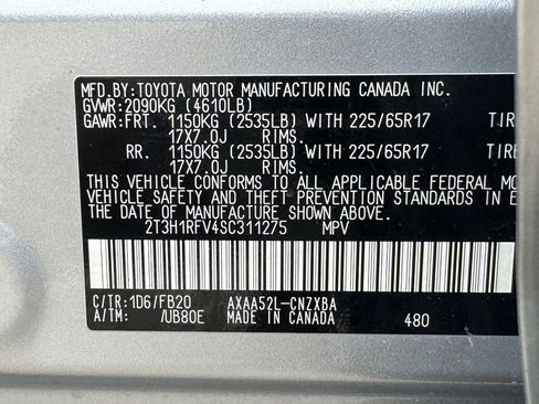 Used 2025 Toyota RAV4 LE FWD image 29