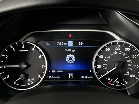 Used 2024 Nissan Murano Platinum w/ Cargo Package image 13