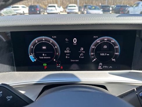 New 2026 Volkswagen Tiguan SE AWD/4WD image 16