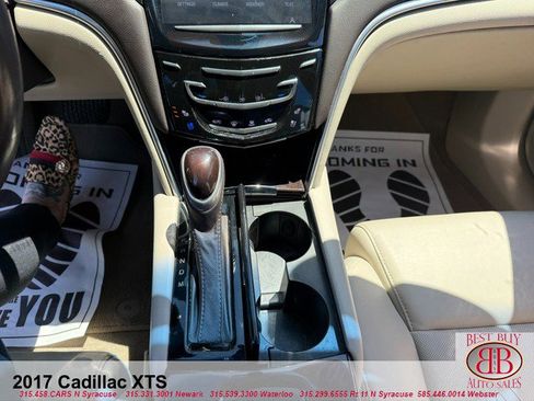 Used 2017 Cadillac XTS Luxury AWD/4WD image 21