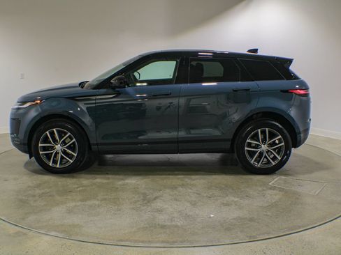 Used 2026 Land Rover Range Rover Evoque S AWD/4WD image 2