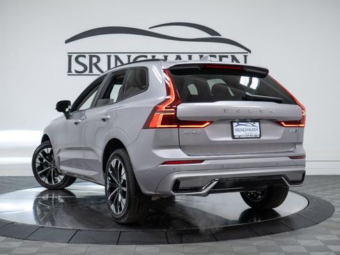 New 2026 Volvo XC60 B5 Plus w/ Climate Package AWD/4WD image 28