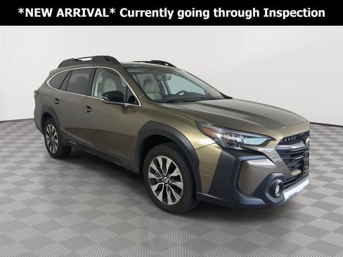 Certified 2024 Subaru Outback Limited AWD/4WD image 1