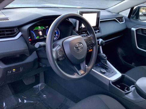 Used 2025 Toyota RAV4 LE image 16