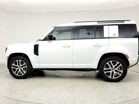 Used 2023 Land Rover Defender 110 X-Dynamic SE AWD/4WD image 8