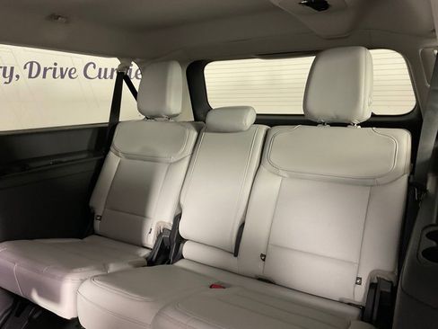 New 2026 Ford Expedition Max Platinum AWD/4WD image 15