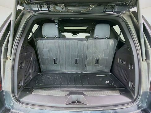 Used 2023 GMC Yukon AT4 image 30