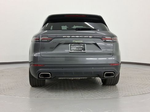 Used 2023 Porsche Cayenne E-Hybrid image 10