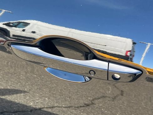 Used 2018 Honda Civic EX-L image 7