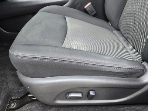 Used 2017 Nissan Pathfinder SV FWD image 20