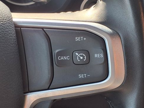 Used 2024 RAM 2500 Big Horn AWD/4WD image 15