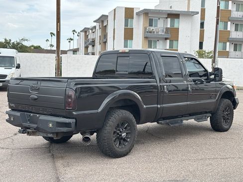 Used 2015 Ford F250 Platinum image 4