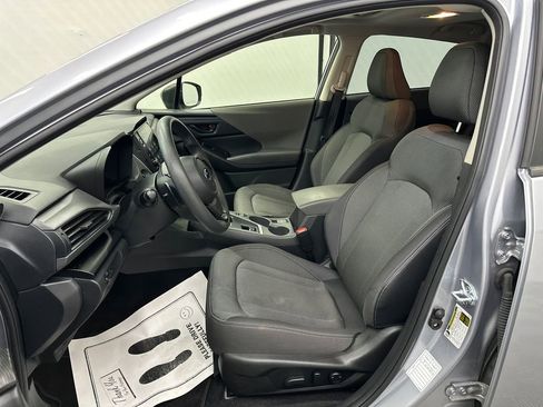 Used 2024 Subaru Crosstrek 2.0i Premium AWD/4WD image 9
