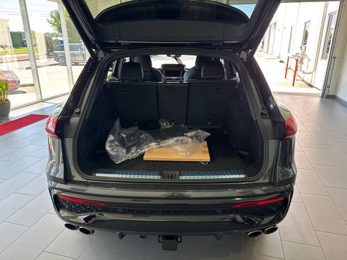 New 2026 Audi SQ5 Premium Plus AWD/4WD image 9