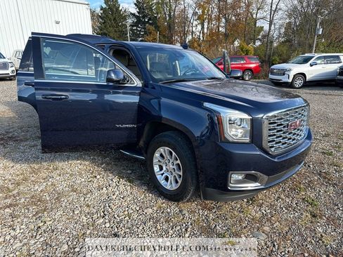 Used 2018 GMC Yukon SLT image 34