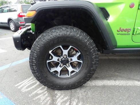 Used 2019 Jeep Wrangler Unlimited Rubicon AWD/4WD image 15