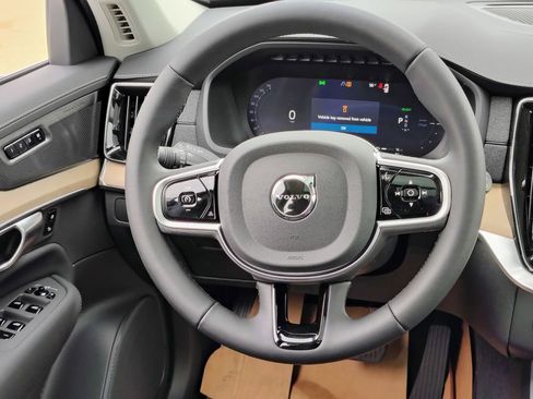 New 2026 Volvo XC90 T8 Plus w/ Protection Package AWD/4WD image 25