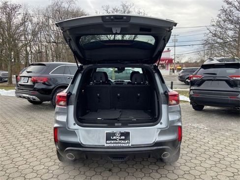 Used 2023 Chevrolet TrailBlazer RS image 32