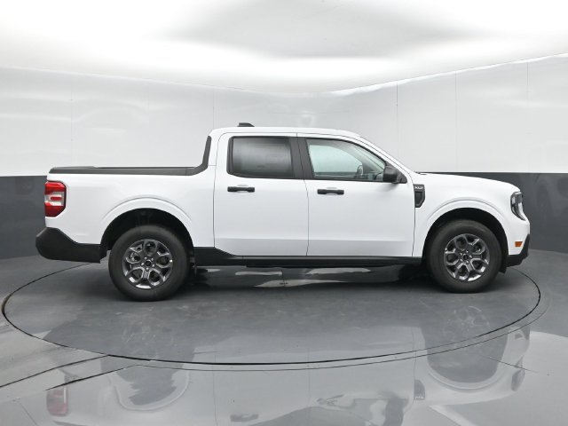 New 2026 Ford Maverick XLT FWD image 9