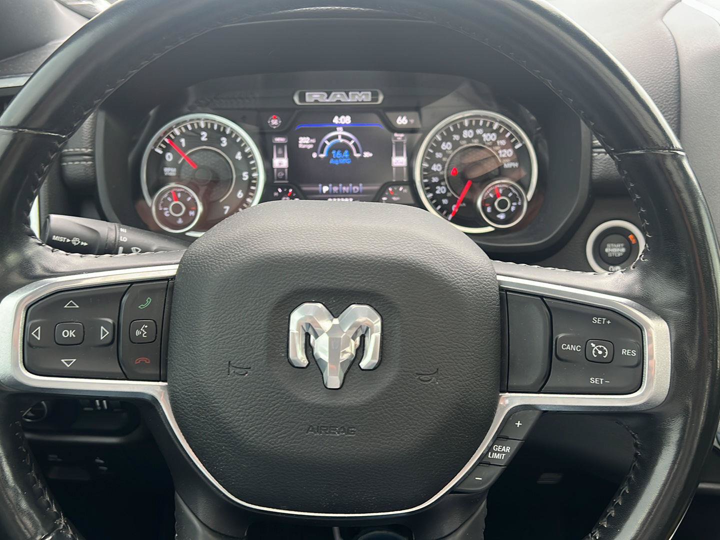 Used 2021 RAM 1500 Laramie AWD/4WD image 18