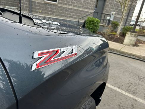 Used 2021 Chevrolet Silverado 1500 RST w/ Z71 Off-Road Package image 32