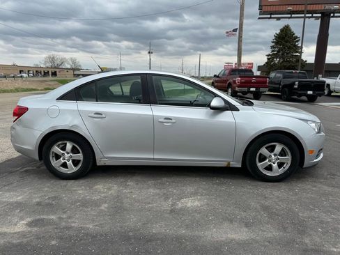 Used 2014 Chevrolet Cruze LT FWD image 30