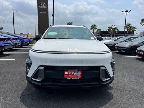 New 2026 Hyundai Kona SEL Sport FWD image 2