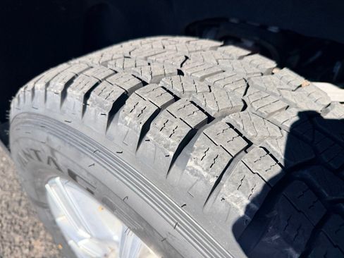 Used 2022 GMC Sierra 2500 SLT w/ Gooseneck/5TH Wheel Package image 45