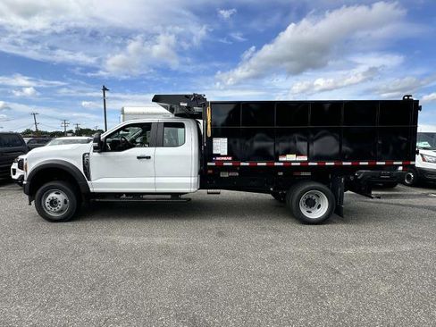 New 2025 Ford F450 XL 4WD SuperCab 192 WB 84 CA image 2