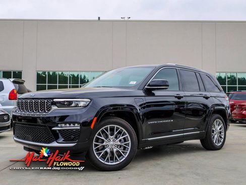 Used 2024 Jeep Grand Cherokee Summit w/ Advanced Protech Group IV AWD/4WD image 1