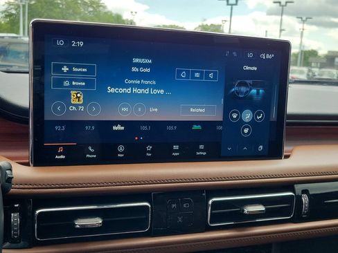 Certified 2023 Lincoln Nautilus Reserve w/ Equipment Group 201A AWD/4WD image 27