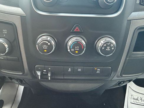 Used 2018 RAM 2500 Tradesman w/ Chrome Appearance Group AWD/4WD image 23
