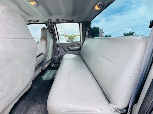 Used 2004 Ford F350 XL AWD/4WD image 10