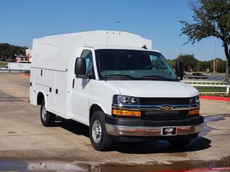 New 2025 Chevrolet Express 3500 w/ Power Convenience Package RWD video 2