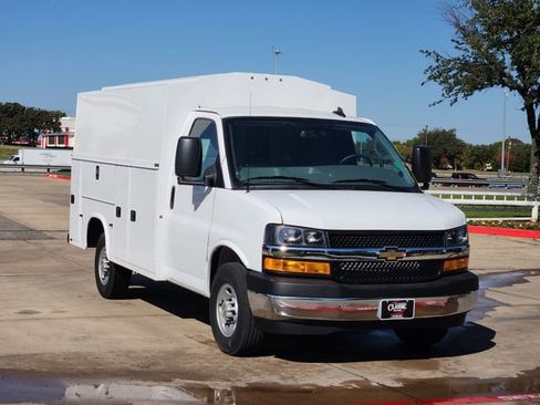 New 2025 Chevrolet Express 3500 w/ Power Convenience Package RWD image 2