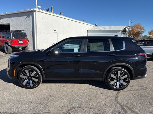 New 2025 Mitsubishi Outlander SE AWD/4WD image 5