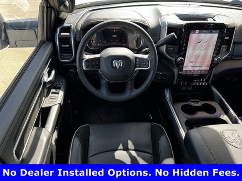 Used 2025 RAM 2500 Laramie AWD/4WD image 11