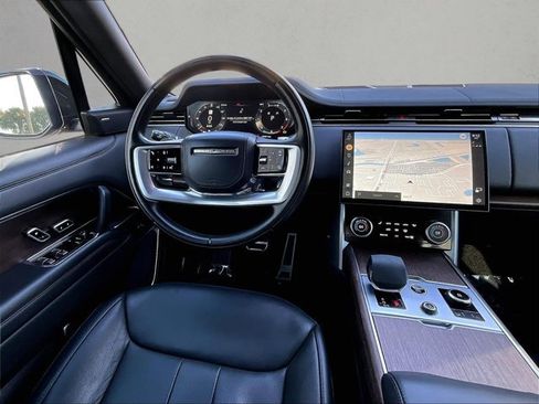 Used 2023 Land Rover Range Rover SE AWD/4WD image 7