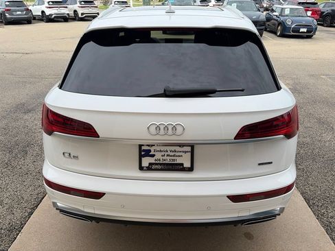 Used 2023 Audi Q5 2.0T Premium Plus w/ Premium Plus Package AWD/4WD image 7