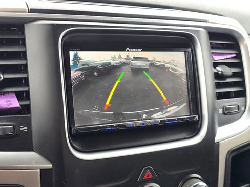 Used 2017 RAM 1500 Classic SLT image 30