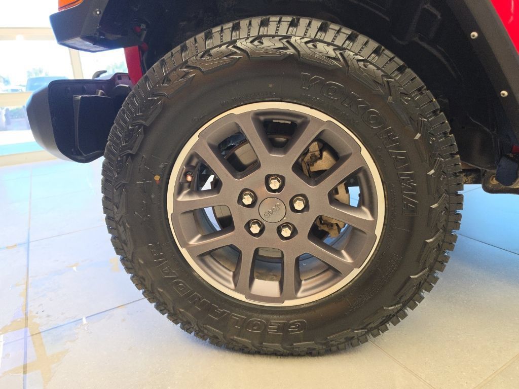 Used 2021 Jeep Gladiator Overland w/ Popular Equipment Package AWD/4WD image 52