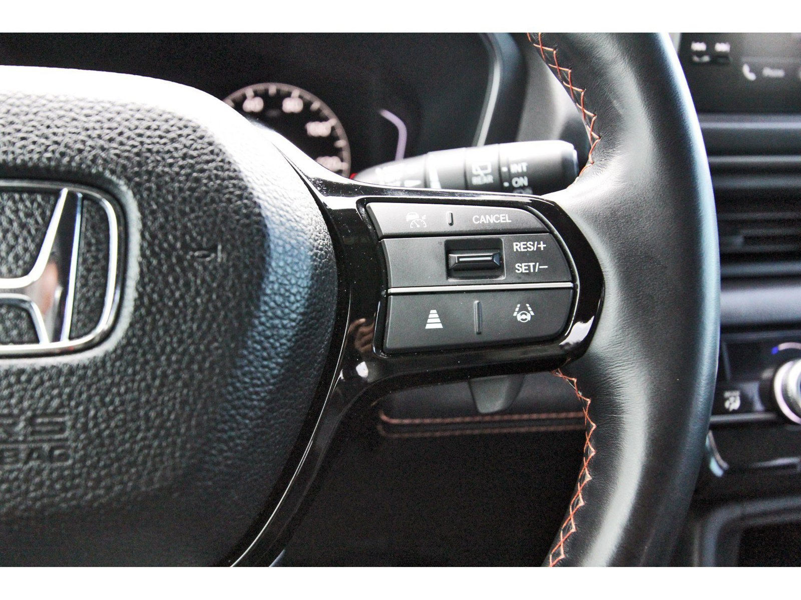 Used 2024 Honda Pilot TrailSport image 20