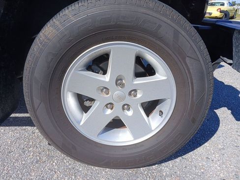 Used 2017 Jeep Wrangler Sport w/ Quick Order Package 24S image 33