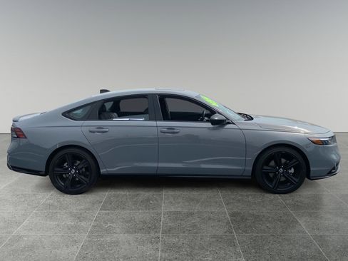 Used 2024 Honda Accord Sport image 6